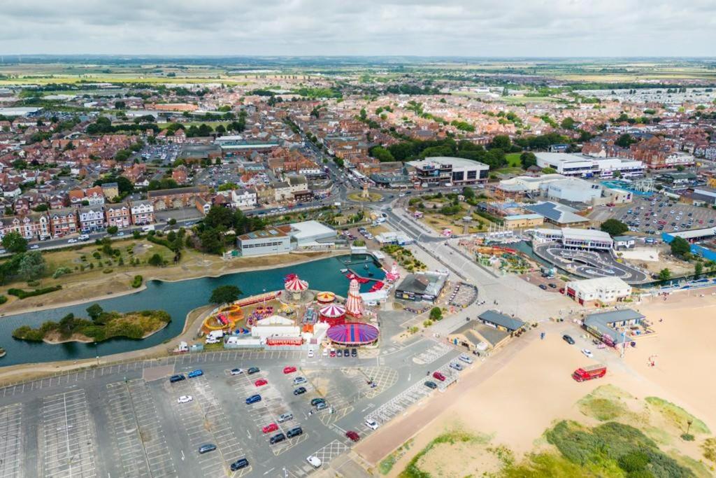 Beach Court Holiday Apartments Skegness Kültér fotó